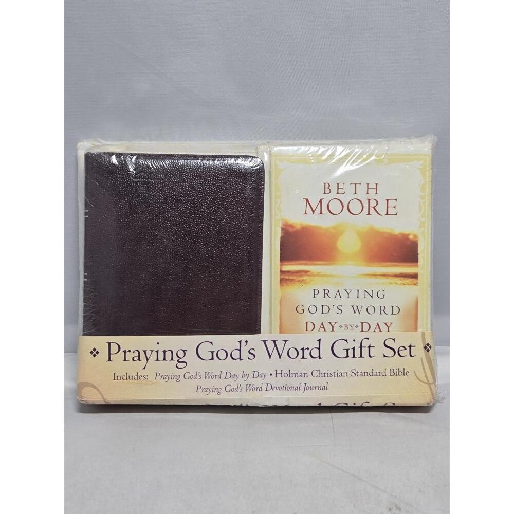 Beth Moore Praying God's Word 3-Book Set + Slipcase